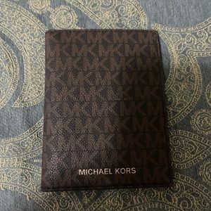 Michael Kors Jet Set Travel Passport Holder Wallet - Brown.